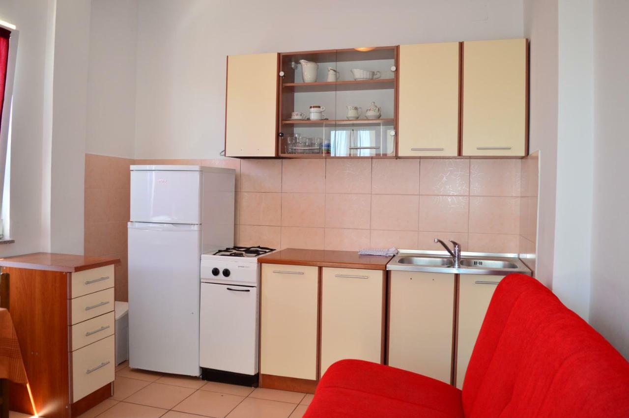 נובליה Apartmani Macak II מראה חיצוני תמונה