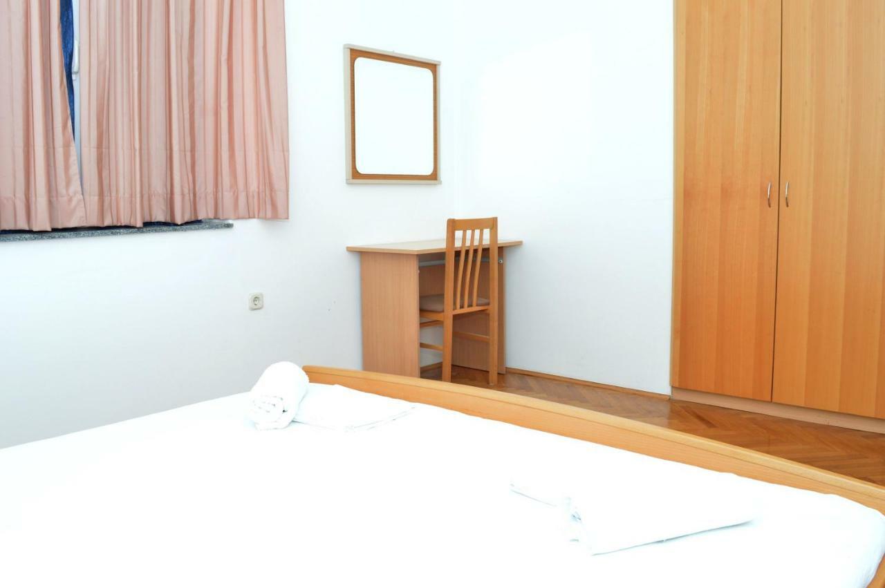 נובליה Apartmani Macak II מראה חיצוני תמונה