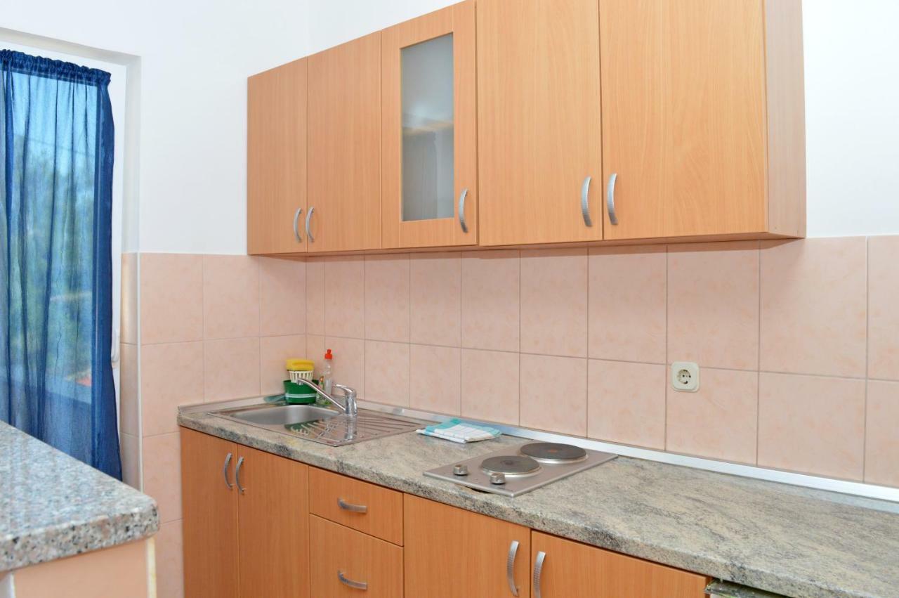 נובליה Apartmani Macak II מראה חיצוני תמונה